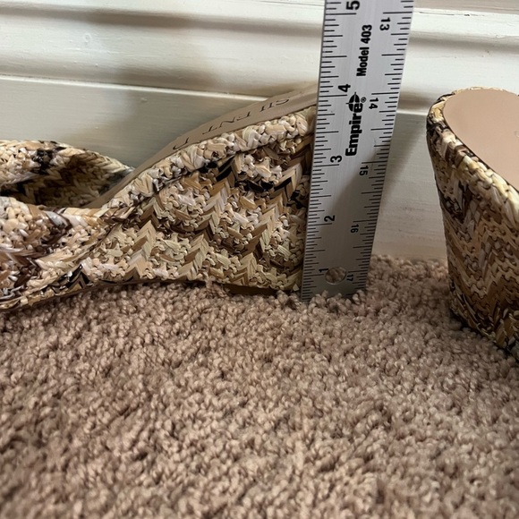 New 37 6.5 Anthropologie silent d Katia wedge sandals raffia tan brown cream - Picture 11 of 17
